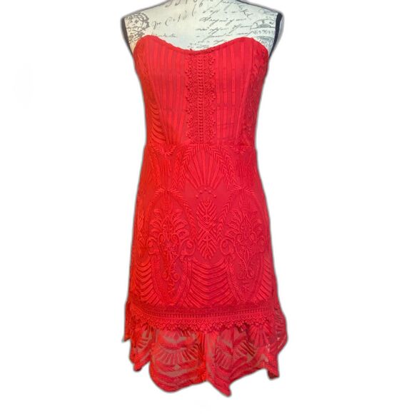 Forever 21 Dresses & Skirts - NWT Forever 21 Contemporary Red Lace Strapless Dress Size Large
